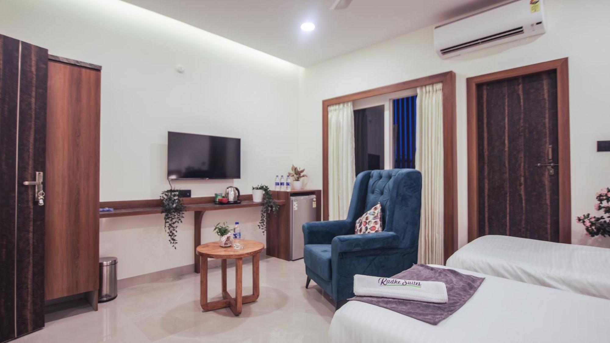 Radhe Suites Hyderabad Exterior foto